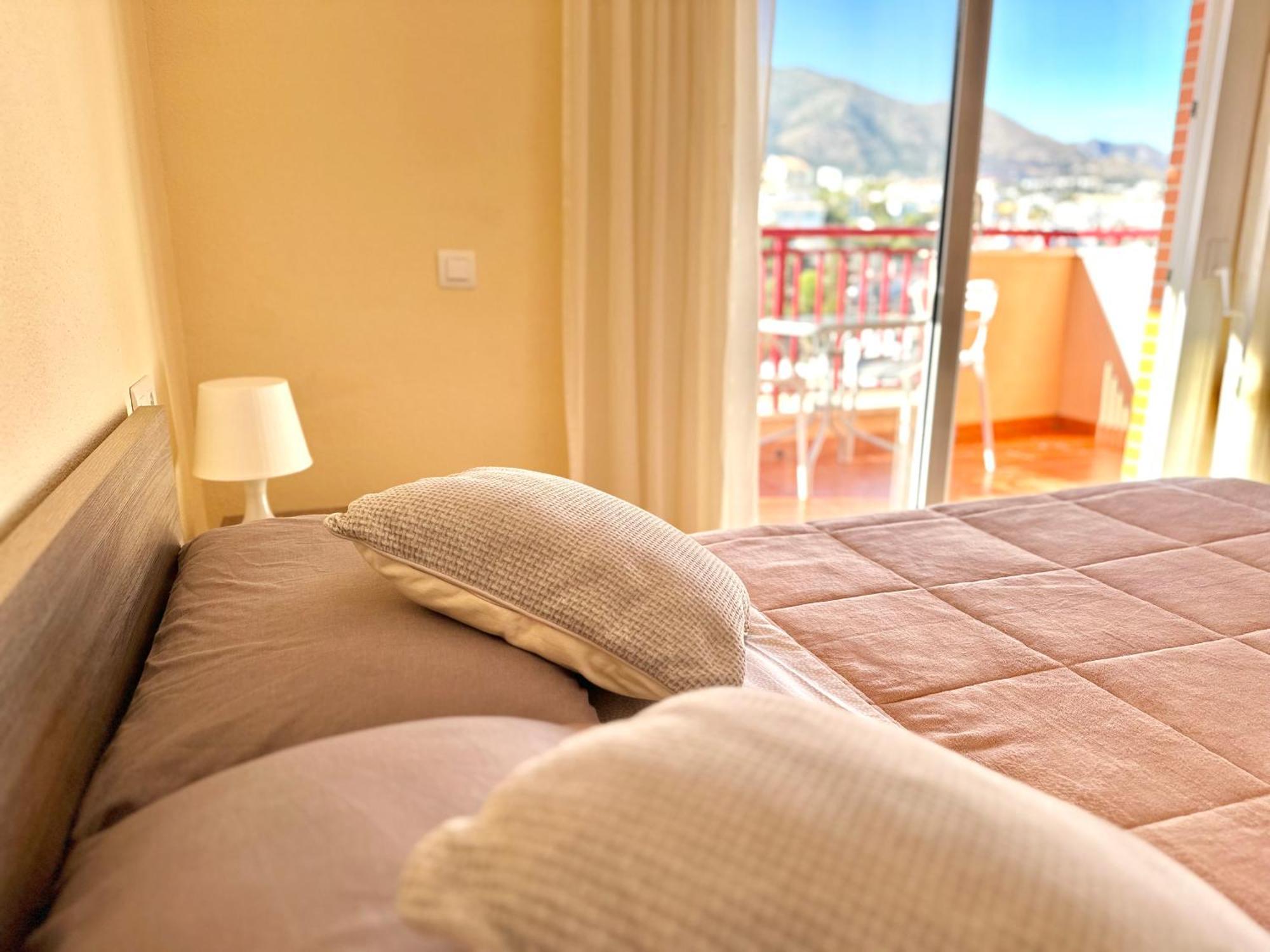 Studio In Costa Del Sol, Sea, Sunshine & Views Фуэнхирола Экстерьер фото